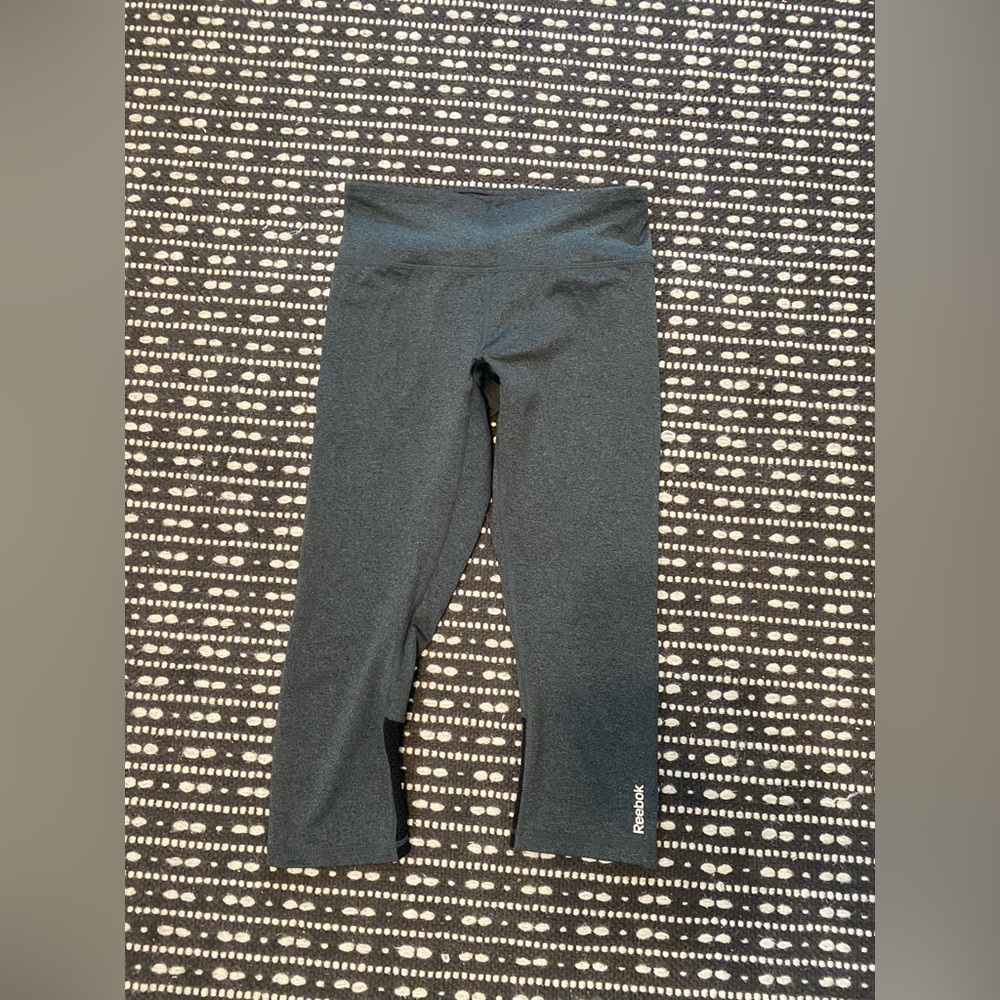 Reebok women’s small cropped legging